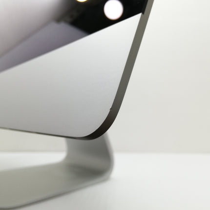 iMac Retina 5K / 27インチ / 2019 / 128GB / 2TB / シルバー / ランク:B / MRR12J/A / 【中古品管理番号:35765】