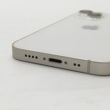 iPhone 13 mini / 2021 / 128GB / スターライト / au版SIMフリー / ランク:B / MLJE3J/A / A2626 【中古品管理番号:35821】