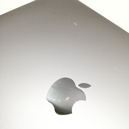 【週末限定特価】MacBook Air Retina Display / 13インチ / 2019 / 8GB / 256GB / スペースグレイ / ランク:C / MVFJ2J/A / 【中古品管理番号:35827】