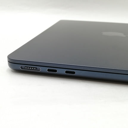 MacBook Air M2 / 13インチ / 2022 / 8GB / 512GB / ミッドナイト / ランク:C / MLY43J/A / 【中古品管理番号:35858】