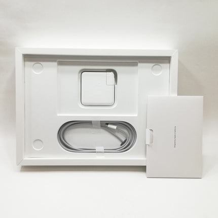 MacBook Pro M2Pro / 14インチ / 2023 / 16GB / 512GB / スペースグレイ / ランク:B / MPHE3J/A / 【中古品管理番号:35914】