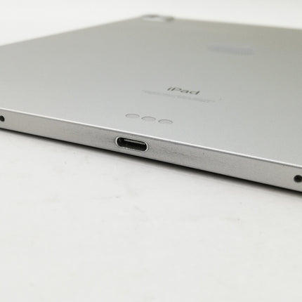 iPad Pro / Wi-Fiモデル / 12インチ / 第5世代 / 2021 / 256GB / シルバー / ランク:C / MHNJ3J/A / A2378 【中古品管理番号:35922】