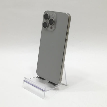 iPhone 15 Pro Max / 2023 / 256GB / ナチュラルチタニウム / 国内版SIMフリー / ランク:A / MU6R3J/A / A3105 【中古品管理番号:35965】