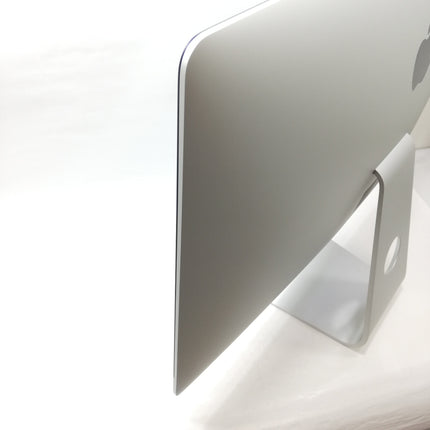 iMac Retina 5K / 27インチ / 2017 / 8GB / 256GB / シルバー / ランク:B / MNEA2J/A / 【中古品管理番号:35968】