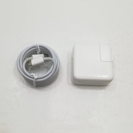 MacBook Air M1 / 13インチ / Mid2020 / 8GB / 256GB / シルバー / ランク:B / MGN93J/A / 【中古品管理番号:36034】