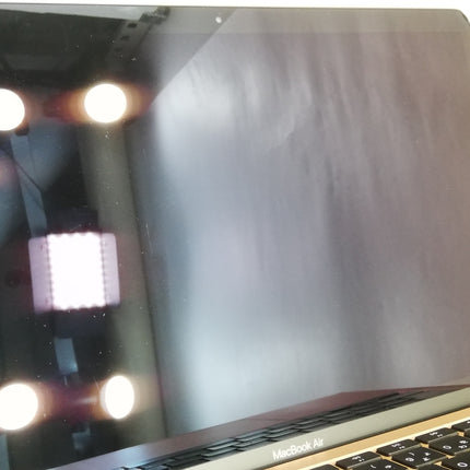 MacBook Air M1 / 13インチ / Mid2020 / 8GB / 256GB / ゴールド / ランク:C / MGND3J/A / 【中古品管理番号:36038】