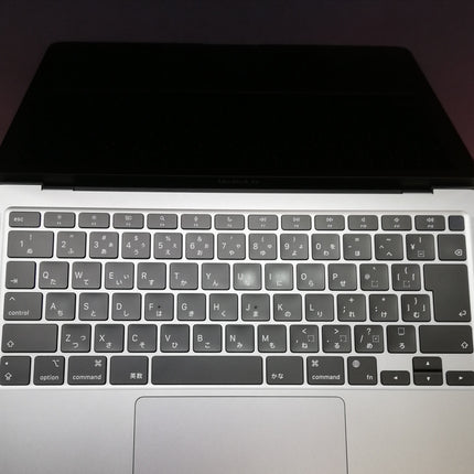 MacBook Air M1 / 13インチ / Mid2020 / 8GB / 256GB / スペースグレイ / ランク:B / MGN63J/A / 【中古品管理番号:36064】