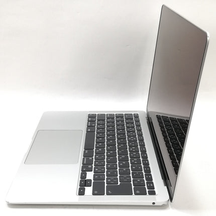 MacBook Air M1 / 13インチ / Mid2020 / 16GB / 256GB / シルバー / ランク:C / MGN93J/A / 【中古品管理番号:36083】