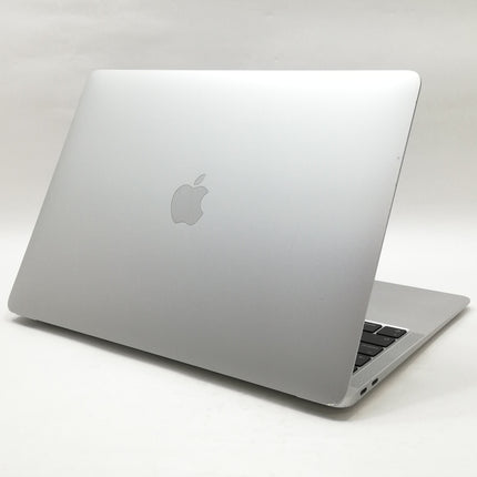 MacBook Air M1 / 13インチ / Mid2020 / 16GB / 256GB / シルバー / ランク:C / MGN93J/A / 【中古品管理番号:36083】