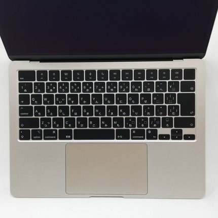 MacBook Air M2 / 13インチ / 2022(2024) / 16GB / 256GB / スターライト / ランク:A / MC7W4J/A / 【中古品管理番号:36085】