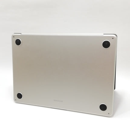 MacBook Air M2 / 13インチ / 2022(2024) / 16GB / 256GB / スターライト / ランク:A / MC7W4J/A / 【中古品管理番号:36085】
