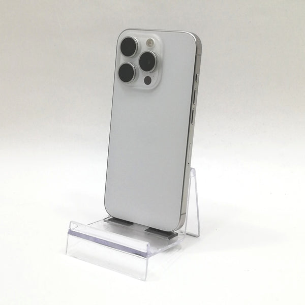 iPhone 15 Pro / 2023 / 128GB / ホワイトチタニウム / 国内版SIMフリー / ランク:C / MTU83J/A / A3101 【中古品管理番号:36148】