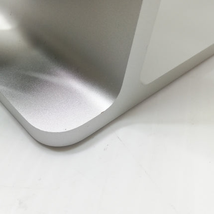 Studio Display Nanotextureガラス 
- 傾きを調整できるスタンド / 27インチ / Retina 5Kディスプレイ / / シルバー / ランク:A / MMYW3J/A / 【中古品管理番号:36179】