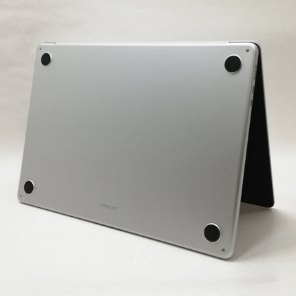 MacBook Air M3 / 15インチ / 2024 / 8GB / 256GB / シルバー / ランク:B / MRYP3J/A / 【中古品管理番号:36182】