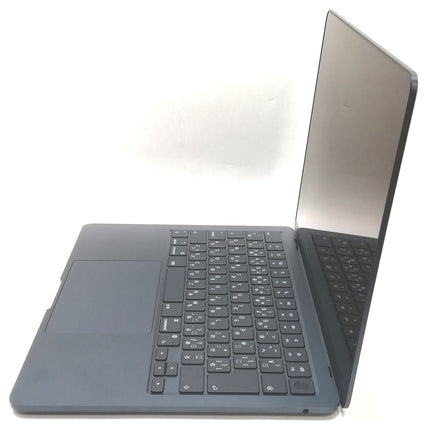 MacBook Air M3 / 13インチ / 2024 / 16GB / 256GB / ミッドナイト / ランク:A / MC8K4J/A / 【中古品管理番号:36222】
