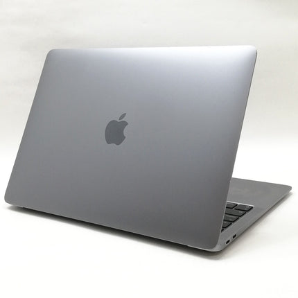 MacBook Air M1 / 13インチ / Mid2020 / 8GB / 256GB / スペースグレイ / ランク:B / MGN63J/A / 【中古品管理番号:36227】