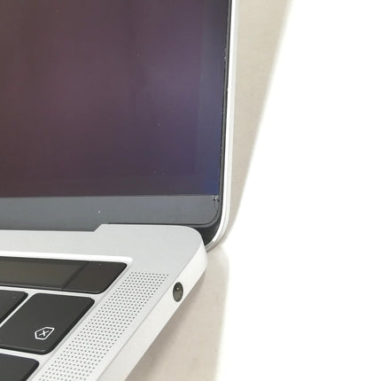 MacBook Pro Touch Bar / 13インチ / Mid 2019 / 8GB / 256GB / シルバー / ランク:B / MUHR2J/A / 【中古品管理番号:36249】