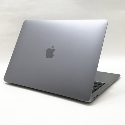 MacBook Air M1 / 13インチ / Mid2020 / 8GB / 256GB / スペースグレイ / ランク:C / MGN63J/A / 【中古品管理番号:36269】