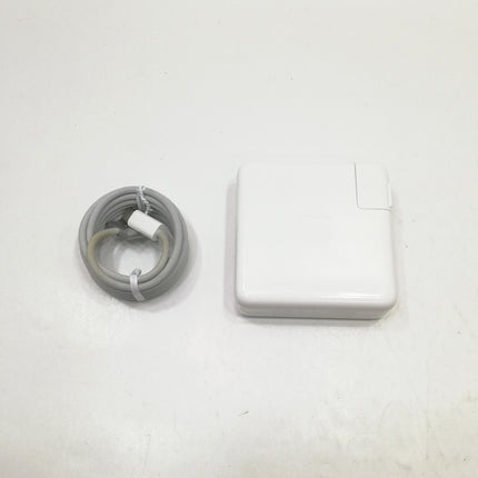 MacBook Pro M1 Pro / 14インチ / 2021 / 32GB / 1TB / シルバー / ランク:B / MKGT3J/A / 【中古品管理番号:36291】