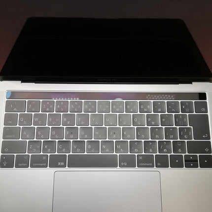 MacBook Pro Touch Bar / 13インチ / 2017 / 16GB / 512GB / スペースグレイ / ランク:B / MPXV2J/A / 【中古品管理番号:36305】