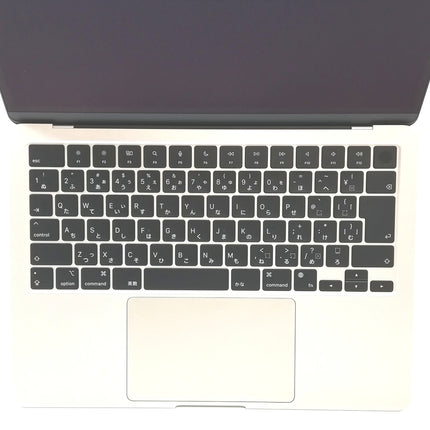 MacBook Air M2 / 13インチ / 2022(2024) / 16GB / 256GB / スターライト / ランク:A / MC7W4J/A / 【中古品管理番号:36316】