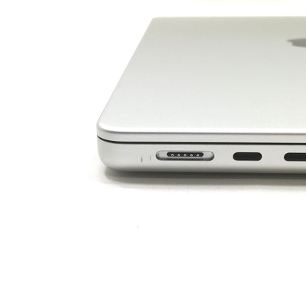 【中古Mac販売強化月間6/30月20時まで！】MacBook Pro M3 / 14インチ / 2023 / 8GB / 512GB / シルバー / ランク:C / MR7J3J/A / 【中古品管理番号:36320】