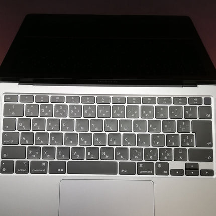 MacBook Air M1 / 13インチ / Mid2020 / 8GB / 512GB / スペースグレイ / ランク:B / MGN73J/A / 【中古品管理番号:36324】
