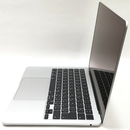 MacBook Air M2 / 13インチ / 2022 / 8GB / 256GB / シルバー / ランク:B / MLXY3J/A / 【中古品管理番号:36334】