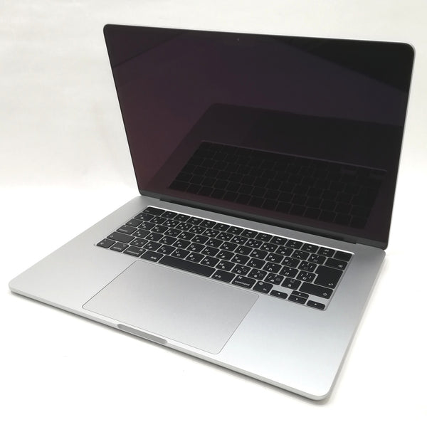 MacBook Air M3 / 15インチ / 2024 / 16GB / 256GB / シルバー / ランク:A / MC9E4J/A / 【中古品管理番号:36370】