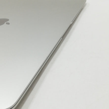 MacBook Air M1 / 13インチ / Mid2020 / 8GB / 512GB / シルバー / ランク:B / MGNA3J/A / 【中古品管理番号:36378】