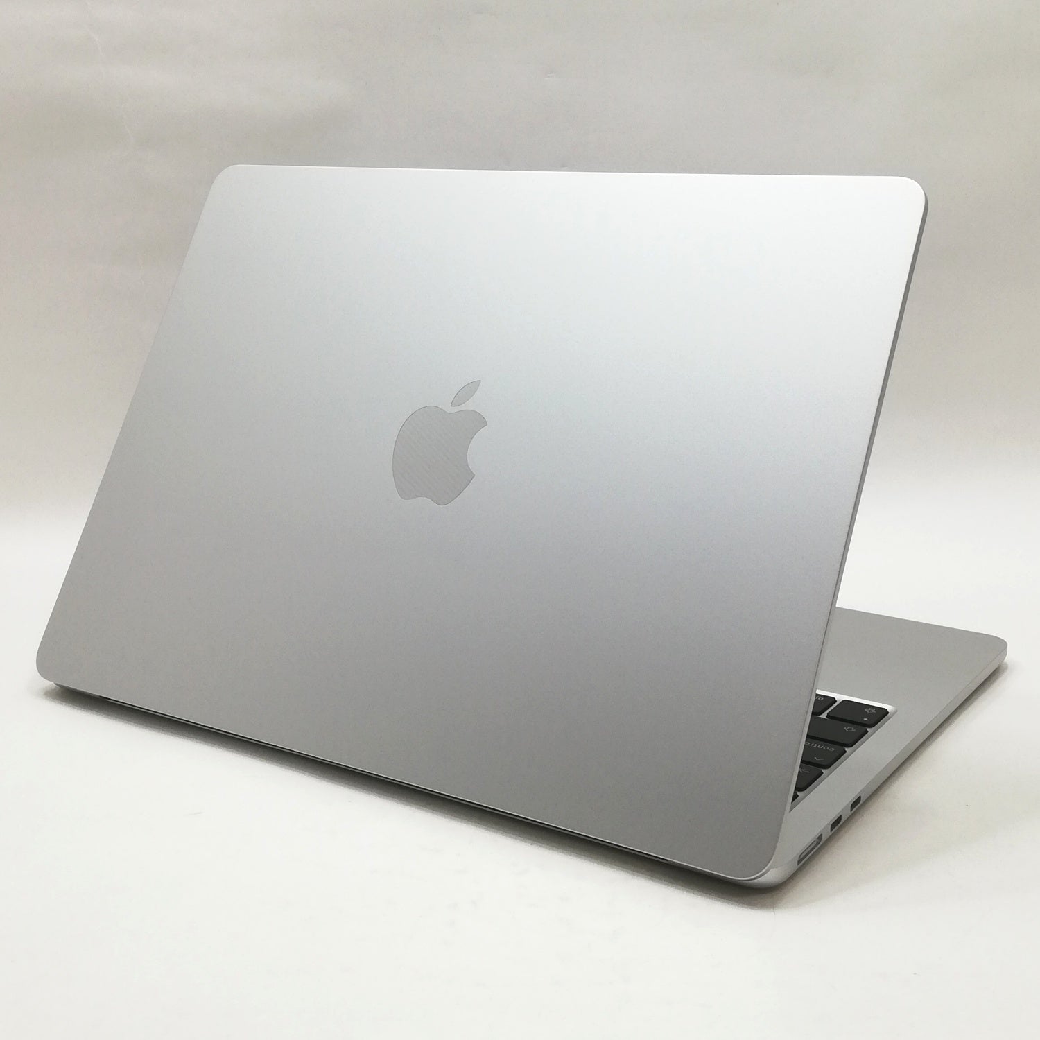 MacBook 中古 販売】MacBook Air M3 / 13インチ / 2024 / 16GB