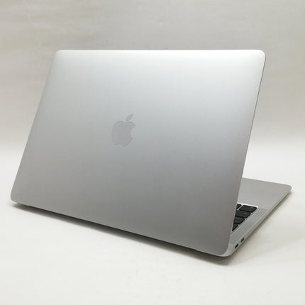 MacBook Air M1 / 13インチ / Mid2020 / 8GB / 256GB / シルバー / ランク:C / MGN93J/A / 【中古品管理番号:36507】