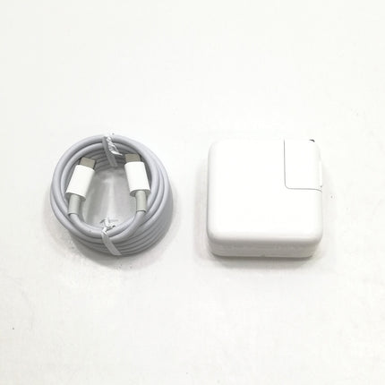 MacBook Air M1 / 13インチ / Mid2020 / 8GB / 512GB / シルバー / ランク:B / MGNA3J/A / 【中古品管理番号:36517】