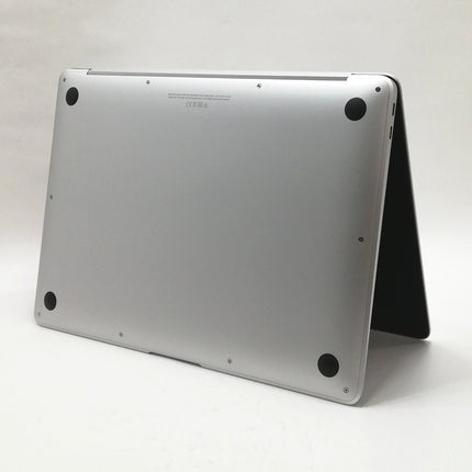 MacBook Air M1 / 13インチ / Mid2020 / 8GB / 512GB / シルバー / ランク:B / MGNA3J/A / 【中古品管理番号:36517】