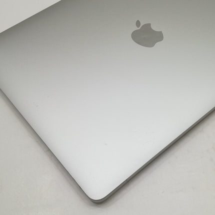 MacBook Air M1 / 13インチ / Mid2020 / 8GB / 512GB / シルバー / ランク:B / MGNA3J/A / 【中古品管理番号:36517】