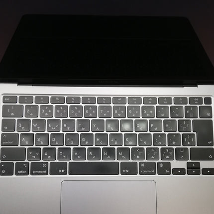 MacBook Air M1 / 13インチ / Mid2020 / 8GB / 256GB / スペースグレイ / ランク:B / MGN63J/A / 【中古品管理番号:36520】