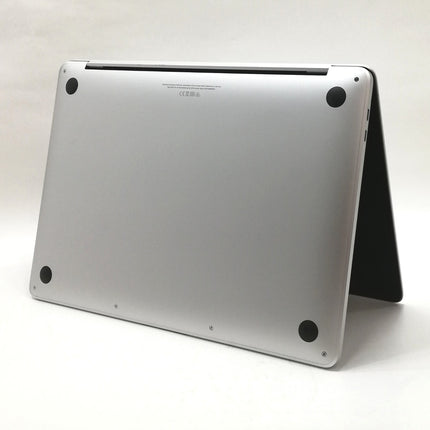 MacBook Pro M1 / 13インチ / Mid2020 / 8GB / 512GB / シルバー / ランク:C / MYDC2J/A / 【中古品管理番号:36529】