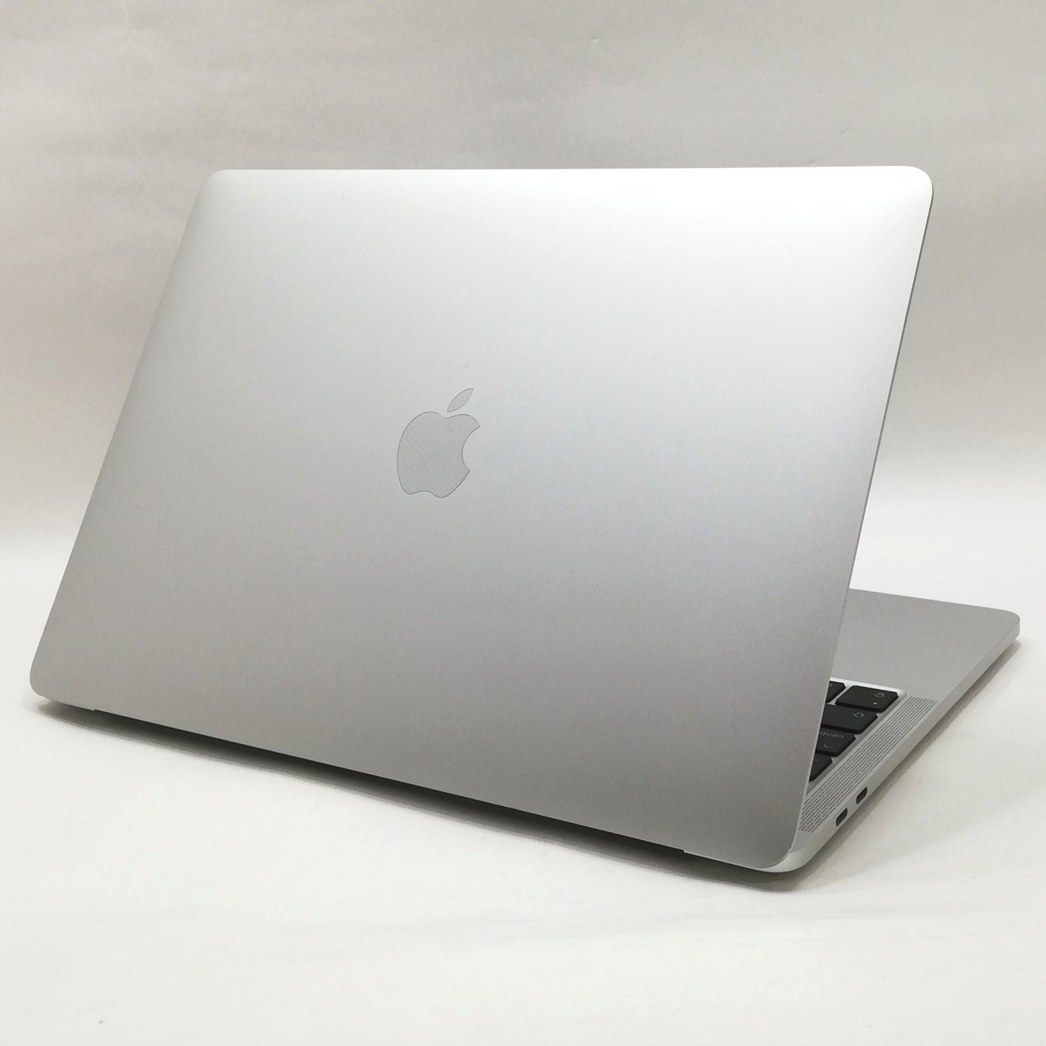 MacBook Pro 13インチ シルバー 13.3インチMacBook Pro [整備済製品] 8コアCPUと8コアGPUを搭載