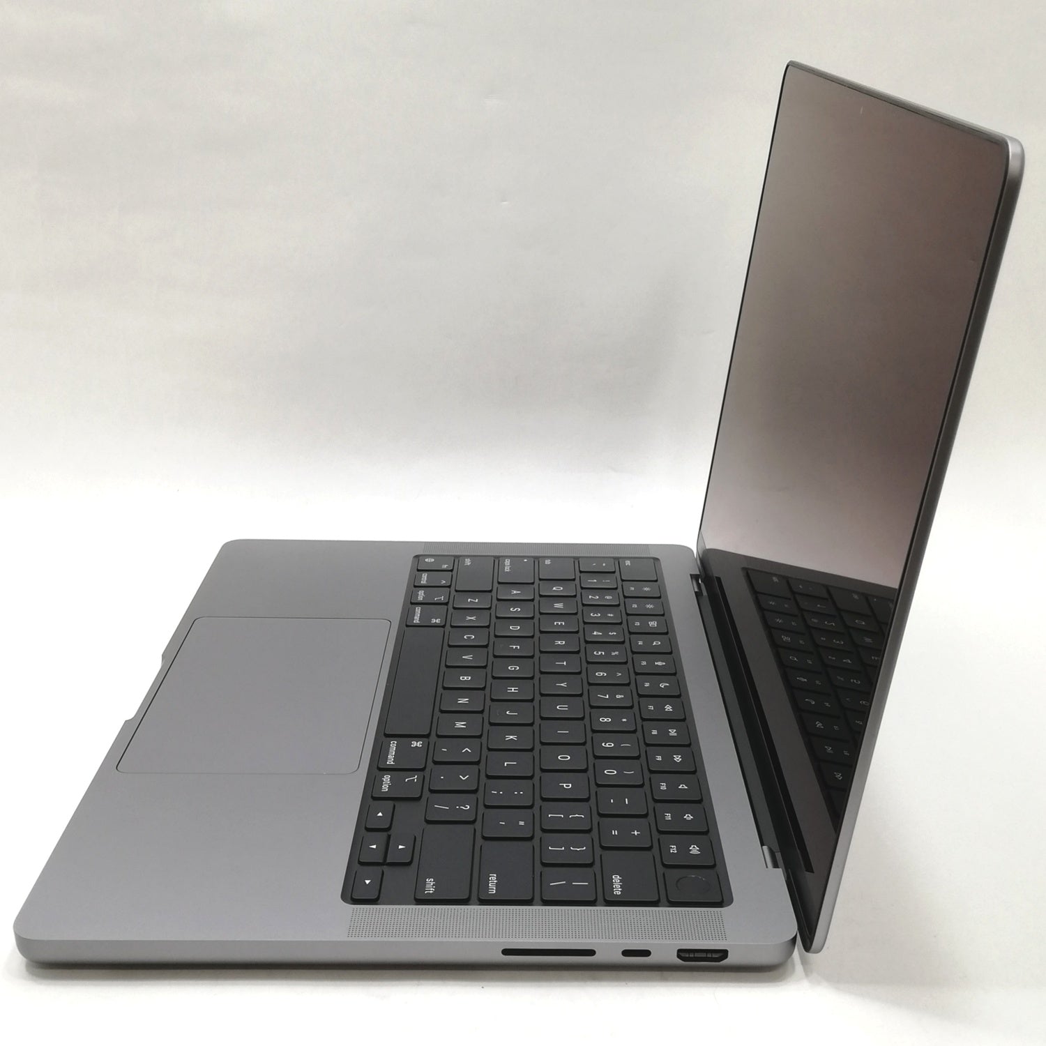 MacBook 中古 販売】MacBook Pro M2Pro / 14インチ / 2023