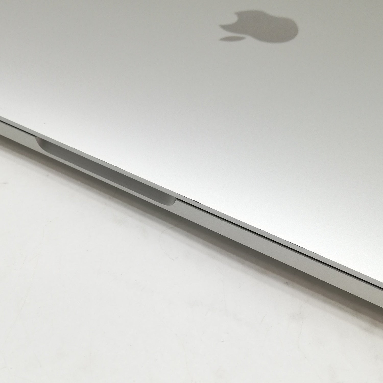 MacBook pro シルバー ジャンク品 13inch 250GB ジャンクMacBook Pro 13.3インチ シルバージャンク - メルカリ