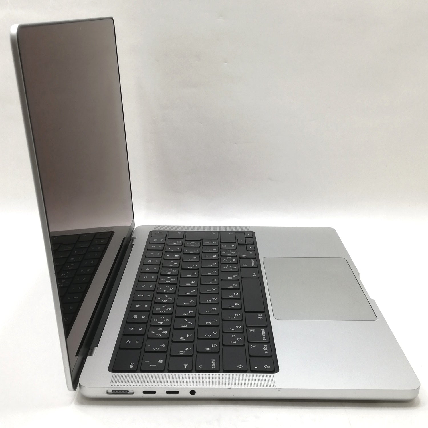 MacBook Pro シルバー 初期化済 MacBook 中古 販売】MacBook Pro M3 / 14インチ / 2023 / 16GB