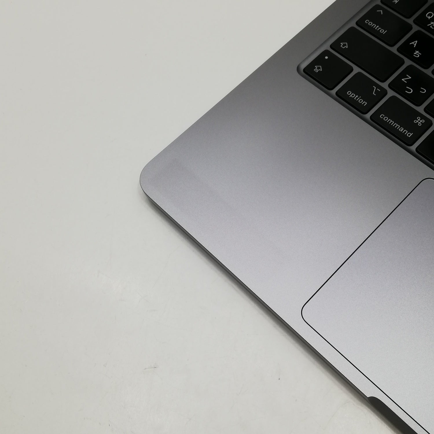 MacBook 中古 販売】MacBook Air M2 / 13インチ / 2022 / 16GB