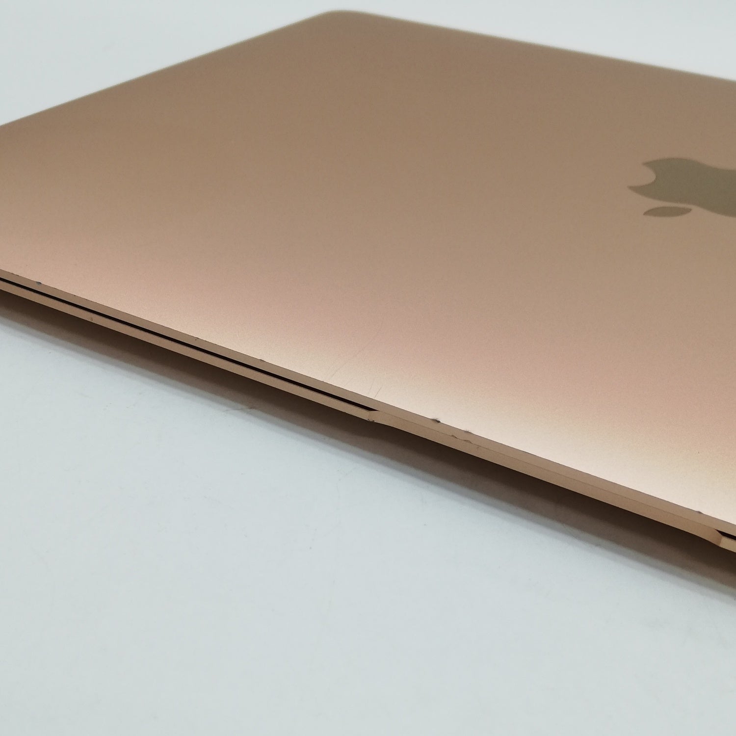 MacBook 中古 販売】MacBook Air M1 / 13インチ / Mid2020 / 8GB