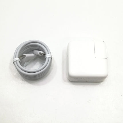 MacBook Air M1 / 13インチ / Mid2020 / 8GB / 256GB / スペースグレイ / ランク:B / MGN63J/A / 【中古品管理番号:36616】