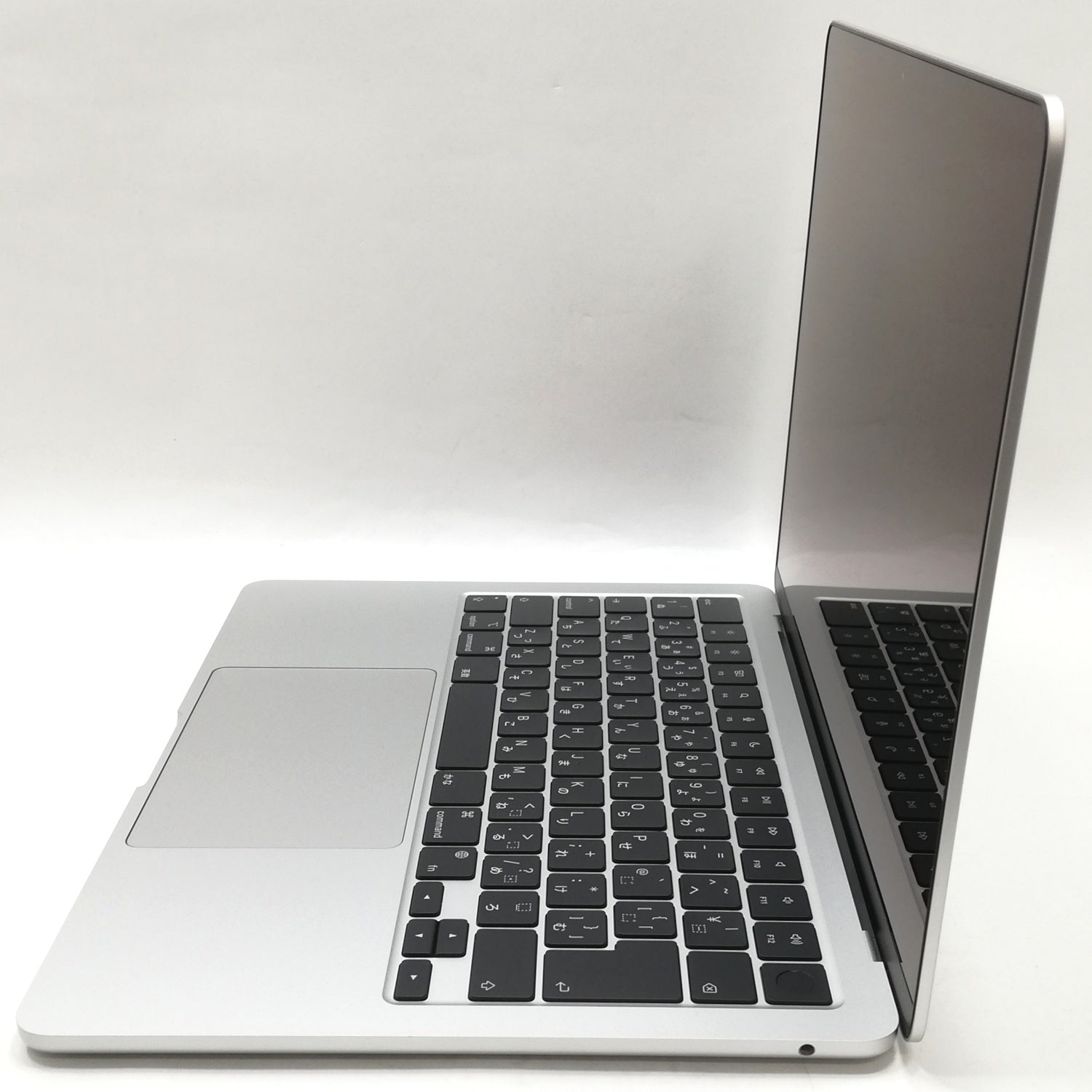 MacBook 中古 販売】MacBook Air M2 / 13インチ / 2022 / 8GB