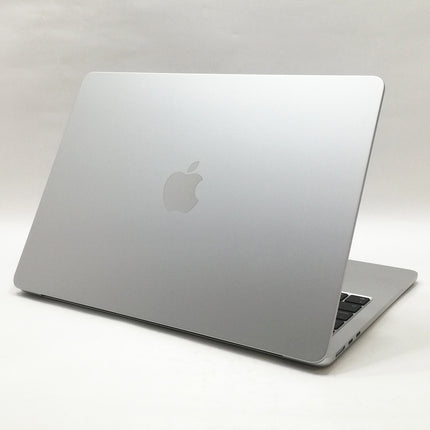 MacBook Air M2 / 13インチ / 2022 / 8GB / 512GB / シルバー / ランク:A / MLY03J/A / 【中古品管理番号:36633】