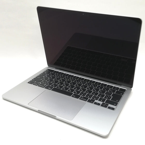 MacBook Air M2 / 13インチ / 2022(2024) / 16GB / 256GB / シルバー / ランク:A / MC7V4J/A / 【中古品管理番号:36652】