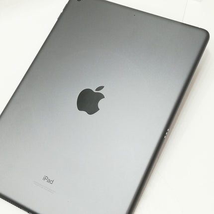 iPad / Wi-Fiモデル / 10.2インチ / 第9世代 / 2021 / 64GB / スペースグレイ / ランク:A / MK2K3J/A / A2602 【中古品管理番号:36677】