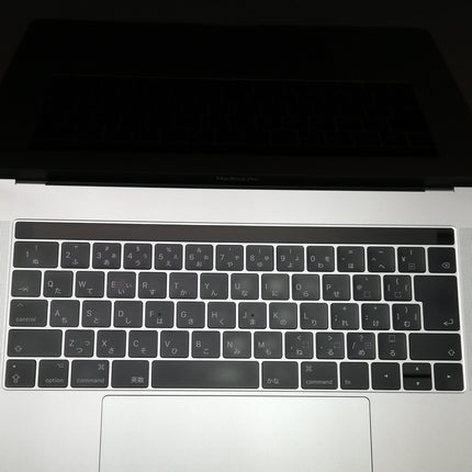 【週末限定特価】MacBook Pro Touch Bar / 15インチ / 2017 / 16GB / 512GB / シルバー / ランク:C / MPTU2J/A / 【中古品管理番号:36711】