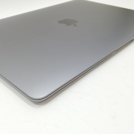 MacBook Air M1 / 13インチ / Mid2020 / 16GB / 256GB / スペースグレイ / ランク:B / MGN63J/A / 【中古品管理番号:36712】